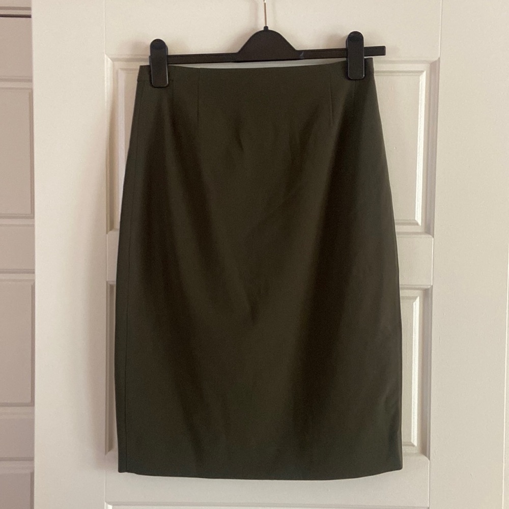 MM LaFleur Cobble Hill Skirt, size 4